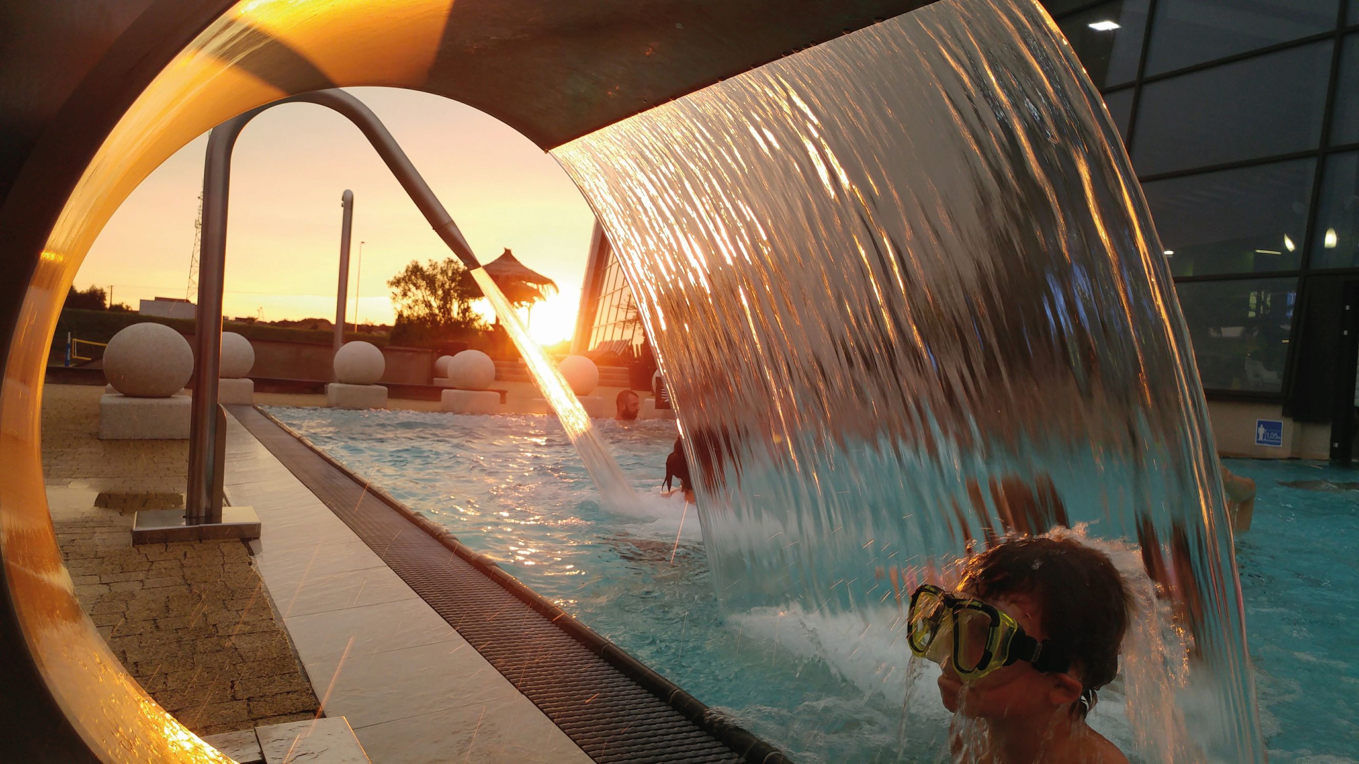 Tarnowskie Termy Aquapark Strefa Saun Tężnie Solankowe z Inhalatorium - Więcej